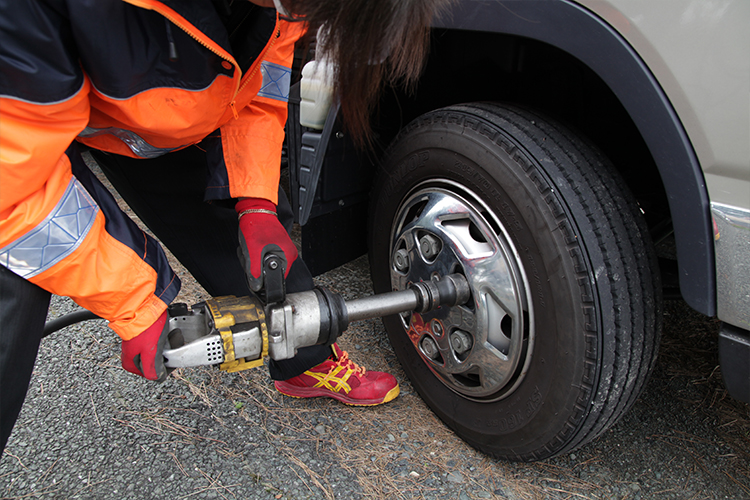 4tクレーン付き積載車